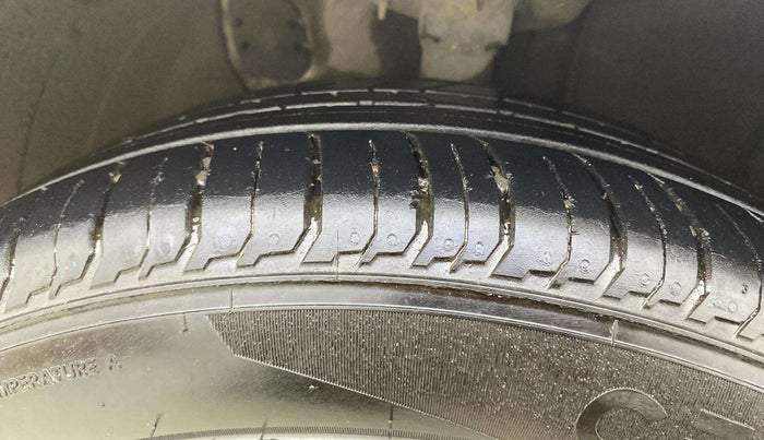 2024 Hyundai NEW I20 SPORTZ 1.2 IVT, Petrol, Automatic, 7,081 km, Left Front Tyre Tread