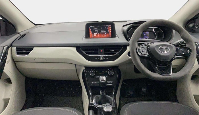 2022 Tata NEXON XZ PLUS (HS) PETROL DUAL TONE, Petrol, Manual, 31,367 km, Dashboard