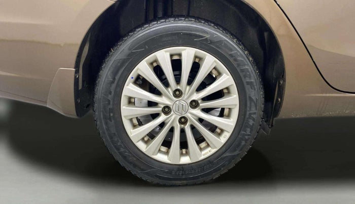 2015 Maruti Ciaz ZXI, Petrol, Manual, 26,826 km, Right Rear Wheel