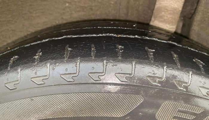 2018 Maruti IGNIS DELTA 1.2, Petrol, Manual, 38,370 km, Left Rear Tyre Tread