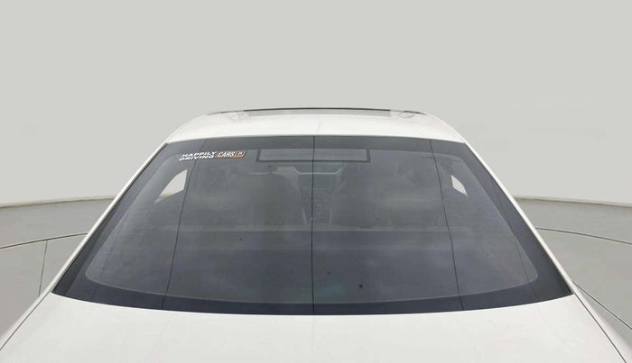 2015 Skoda Octavia STYLE PLUS AT 1.8 TSI, Petrol, Automatic, 70,481 km, Rear Windshield