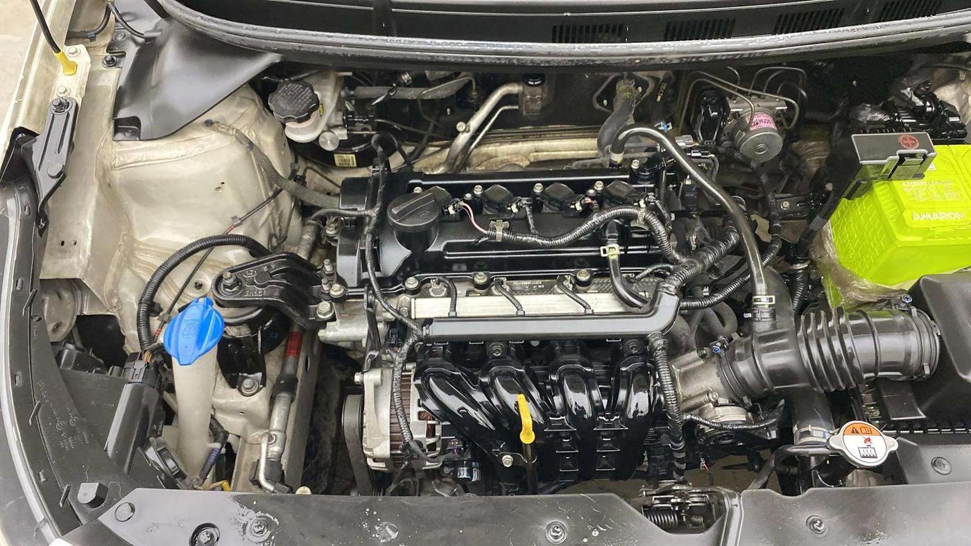2018 Hyundai i20 Active 1.2 S, Petrol, Manual, 83,352 km, Engine View - Right