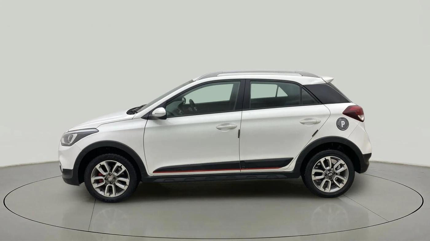 2018 Hyundai i20 Active 1.2 S, Petrol, Manual, 83,352 km, Left Side