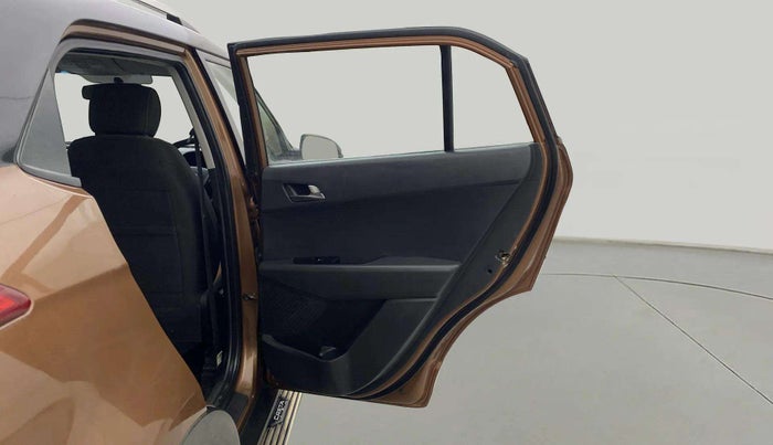 2017 Hyundai Creta SX PLUS 1.6 PETROL SPECIAL EDITION, Petrol, Manual, 81,403 km, RHS Rear Door