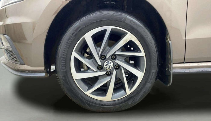 2020 Volkswagen Polo COMFORTLINE PLUS 1.0L MPI, Petrol, Manual, 74,219 km, Left Front Wheel