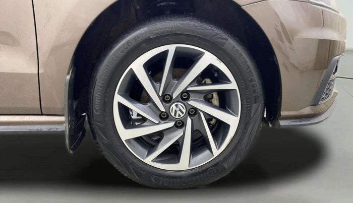 2020 Volkswagen Polo COMFORTLINE PLUS 1.0L MPI, Petrol, Manual, 74,219 km, Right Front Wheel