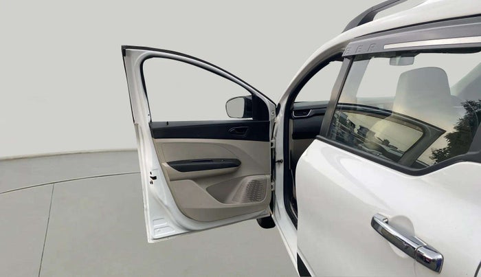 2023 Renault TRIBER RXT, Petrol, Manual, 27,341 km, LHS Front Door