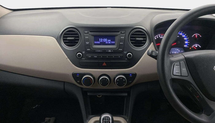 2014 Hyundai Xcent S (O) 1.2, Petrol, Manual, 81,792 km, Air Conditioner