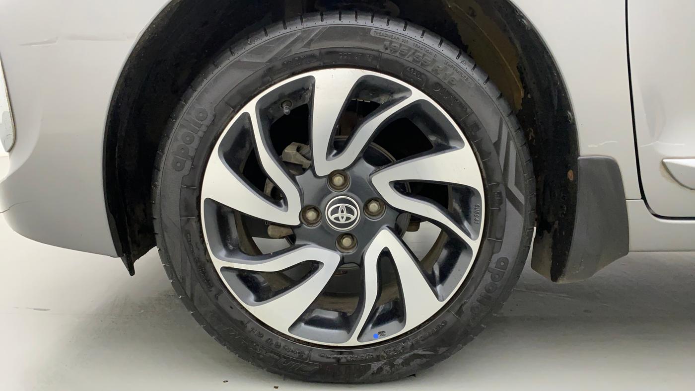 2020 Toyota Glanza G MT PETROL, Petrol, Manual, 13,020 km, Left Front Wheel