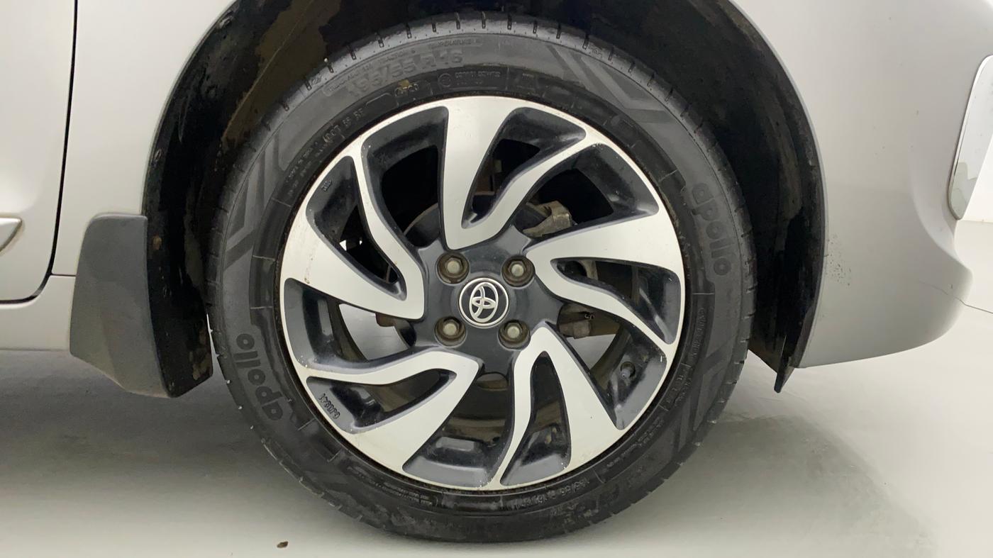 2020 Toyota Glanza G MT PETROL, Petrol, Manual, 13,020 km, Right Front Wheel