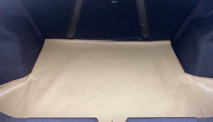 2017 Maruti Dzire VXI, Petrol, Manual, 38,705 km, Boot Inside