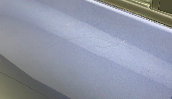 2017 Maruti Dzire VXI, Petrol, Manual, 38,705 km, Right rear door - Minor scratches