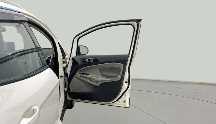 2014 Ford Ecosport TITANIUM 1.5L PETROL AT, Petrol, Automatic, 1,01,533 km, RHS Front Door