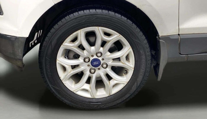2014 Ford Ecosport TITANIUM 1.5L PETROL AT, Petrol, Automatic, 1,01,533 km, Left Front Wheel