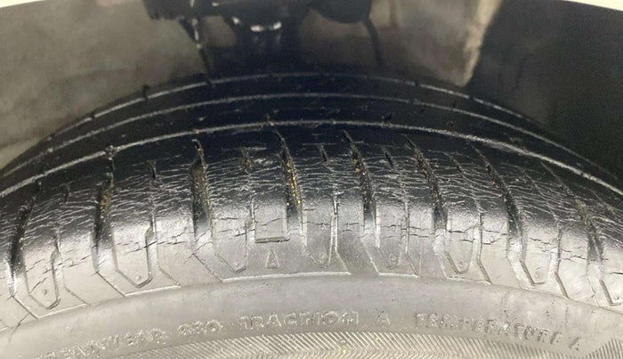 2018 Hyundai Verna 1.6 VTVT SX, Petrol, Manual, 20,494 km, Right Front Tyre Tread