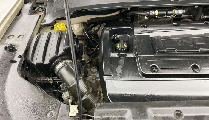 2018 Jeep Compass LIMITED 1.4 PETROL AT, Petrol, Automatic, 72,345 km, Engine View - Right