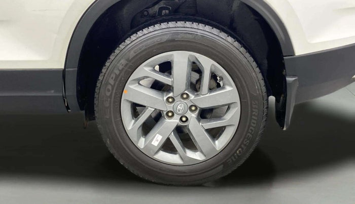 2022 Tata Safari XT, Diesel, Manual, 21,511 km, Left Rear Wheel