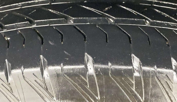 2022 Tata Safari XT, Diesel, Manual, 21,511 km, Right Rear Tyre Tread