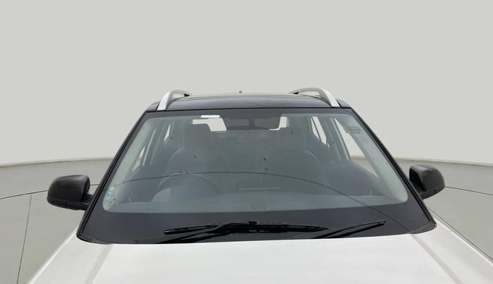 2019 Hyundai VENUE SX PLUS 1.0 TURBO DCT DUAL TONE, Petrol, Automatic, 1,00,800 km, Front Windshield