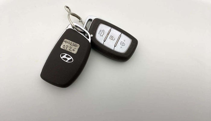 2019 Hyundai GRAND I10 NIOS ASTA 1.2 KAPPA VTVT, CNG, Manual, 37,540 km, Key Close Up
