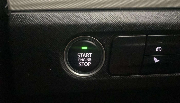 2022 Tata PUNCH CREATIVE AMT 1.2 RTN DUAL TONE, Petrol, Automatic, 34,662 km, Keyless Start/ Stop Button