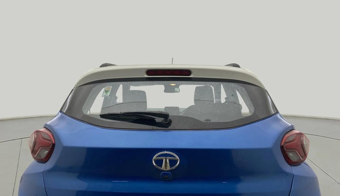 2022 Tata PUNCH CREATIVE AMT 1.2 RTN DUAL TONE, Petrol, Automatic, 34,662 km, Rear Windshield
