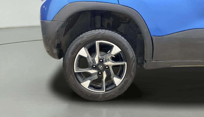 2022 Tata PUNCH CREATIVE AMT 1.2 RTN DUAL TONE, Petrol, Automatic, 34,662 km, Right Rear Wheel