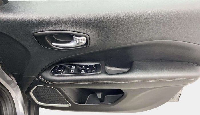 2020 Jeep Compass SPORT PLUS 1.4 PETROL, Petrol, Manual, 13,569 km, Driver Side Door Panels Control