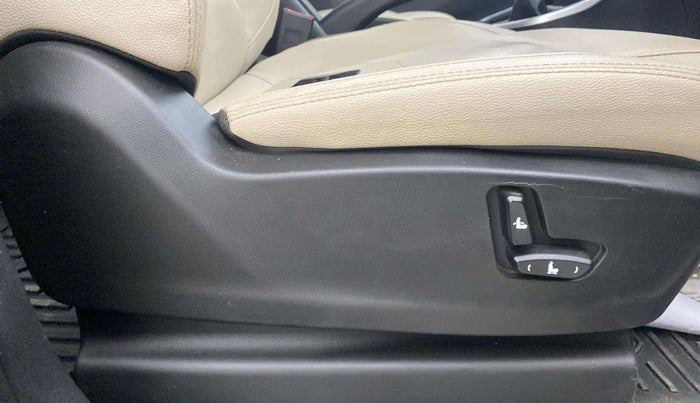 2023 MG HECTOR SHARP PRO 1.5 TURBO MT PETROL, Petrol, Manual, 81,615 km, Driver Side Adjustment Panel