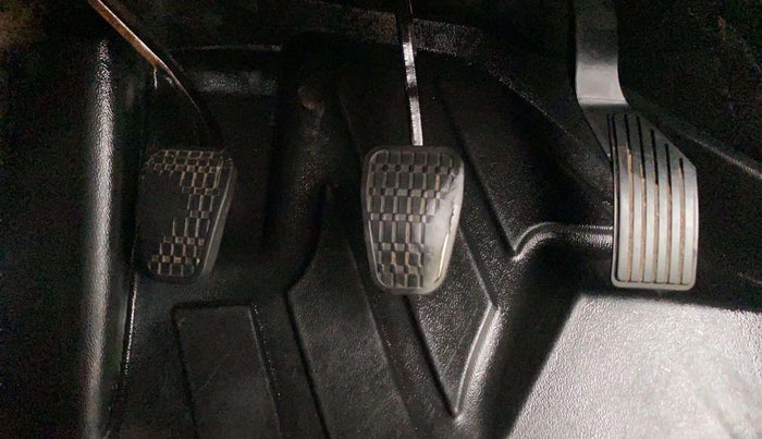 2025 Tata PUNCH Adventure (S) AMT, Petrol, Manual, 38,453 km, Pedals
