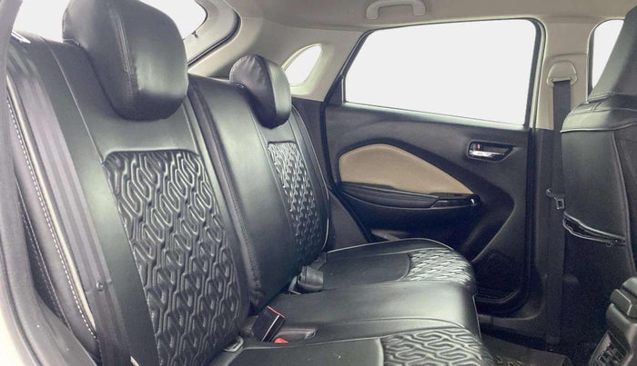 2022 Toyota Glanza V, Petrol, Manual, 12,195 km, Right Side Rear Door Cabin