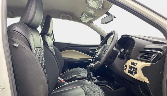 2022 Toyota Glanza V, Petrol, Manual, 12,195 km, Right Side Front Door Cabin