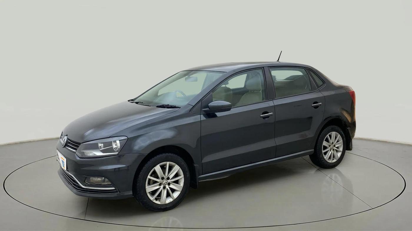 2017 Volkswagen Ameo HIGHLINE1.2L, Petrol, Manual, 90,328 km, Left Front Diagonal