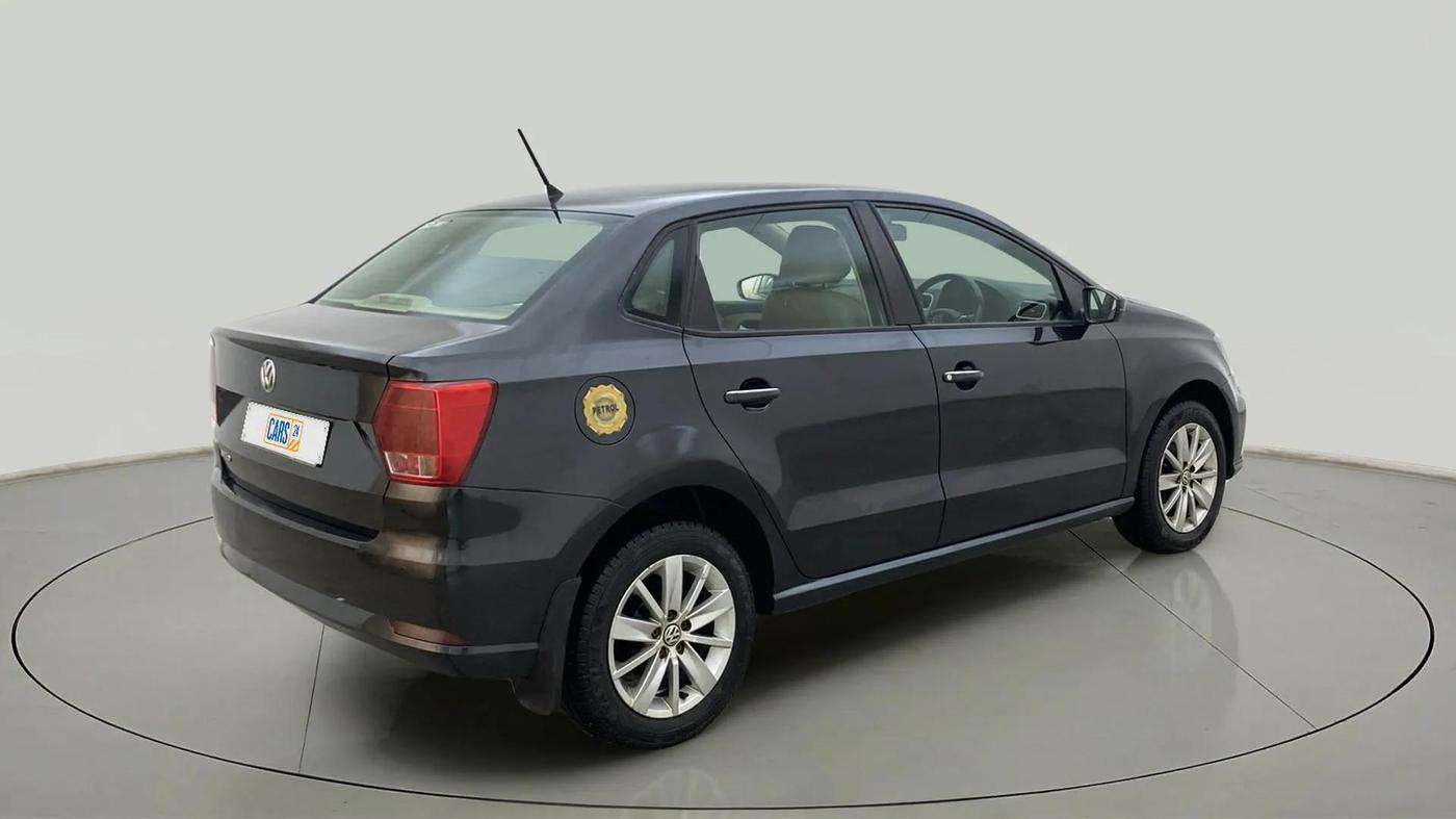 2017 Volkswagen Ameo HIGHLINE1.2L, Petrol, Manual, 90,328 km, Right Back Diagonal