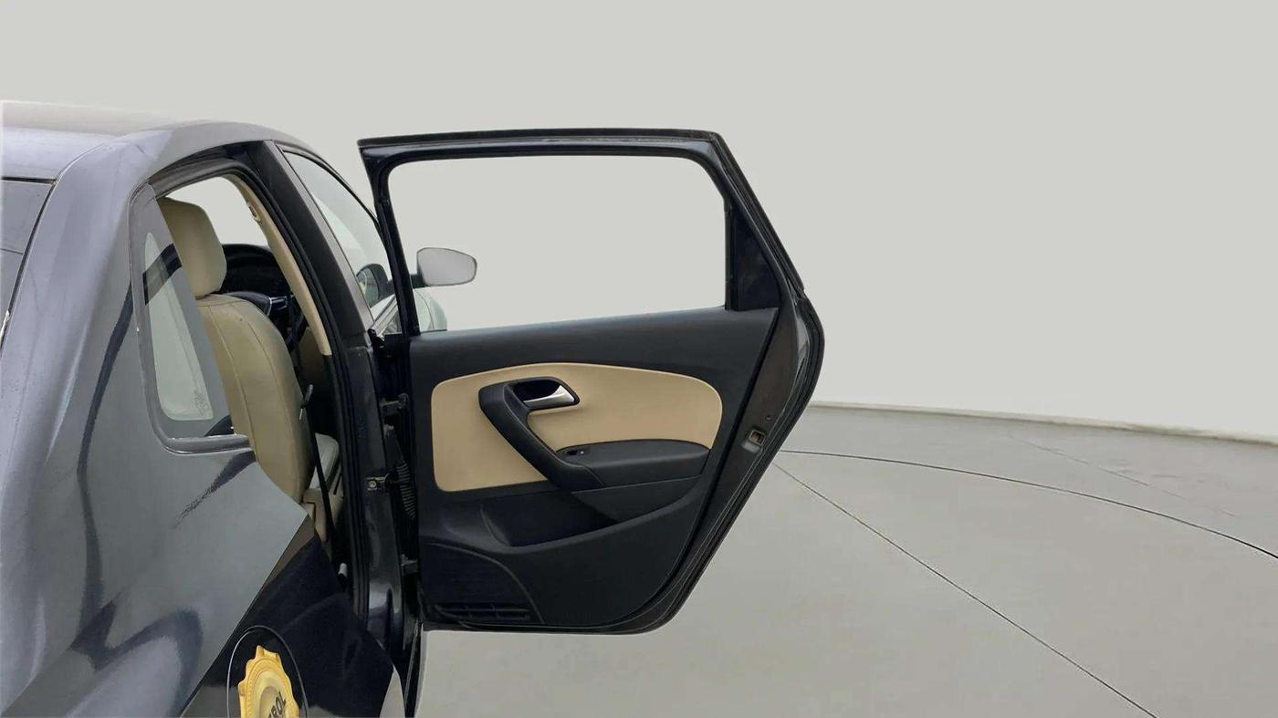 2017 Volkswagen Ameo HIGHLINE1.2L, Petrol, Manual, 90,328 km, RHS Rear Door