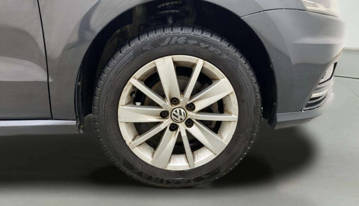 2017 Volkswagen Ameo HIGHLINE1.2L, Petrol, Manual, 90,222 km, Right Front Wheel