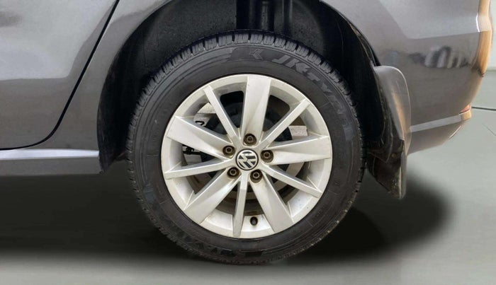 2017 Volkswagen Ameo HIGHLINE1.2L, Petrol, Manual, 90,222 km, Left Rear Wheel