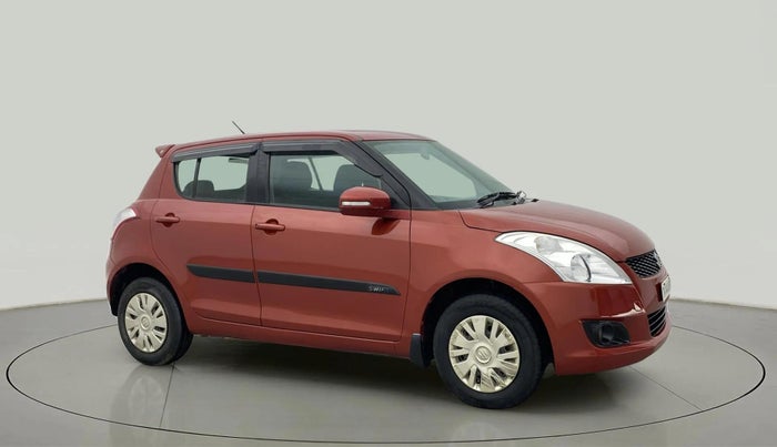 2014 Maruti Swift VXI, Petrol, Manual, 67,077 km, Right Front Diagonal