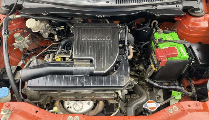 2014 Maruti Swift VXI, Petrol, Manual, 67,077 km, Engine View