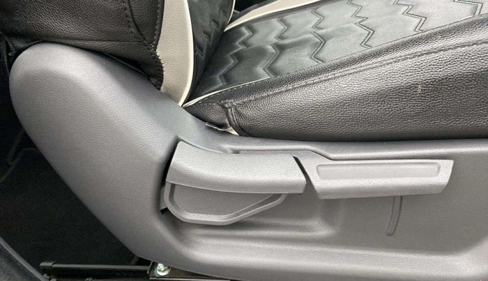 2021 Hyundai AURA SX PLUS 1.2 AMT, Petrol, Automatic, 41,735 km, Driver Side Adjustment Panel