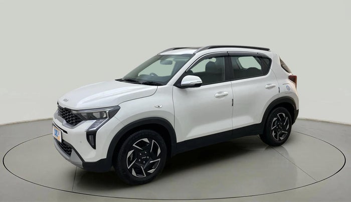 2024 KIA SONET HTK (O) 1.2 Petrol MT, Petrol, Manual, 7,905 km, Left Front Diagonal
