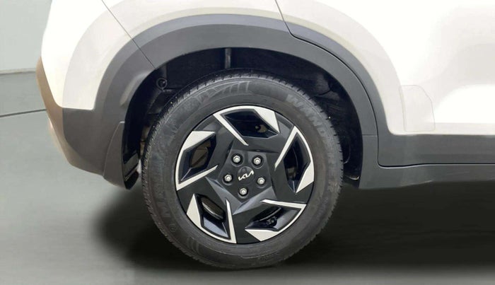 2024 KIA SONET HTK (O) 1.2 Petrol MT, Petrol, Manual, 7,905 km, Right Rear Wheel