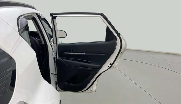 2024 KIA SONET HTK (O) 1.2 Petrol MT, Petrol, Manual, 7,905 km, RHS Rear Door