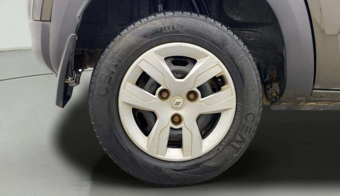 2017 Renault Kwid RXT 0.8, Petrol, Manual, 67,289 km, Right Rear Wheel