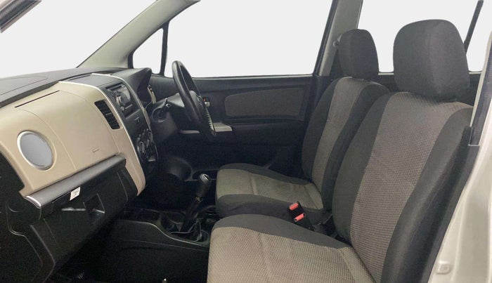 2014 Maruti Wagon R 1.0 LXI, Petrol, Manual, 1,15,818 km, Right Side Front Door Cabin