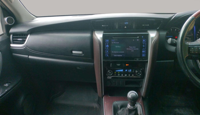 2018 Toyota Fortuner 2.8 4X2 MT, Diesel, Manual, 81,350 km, Air Conditioner