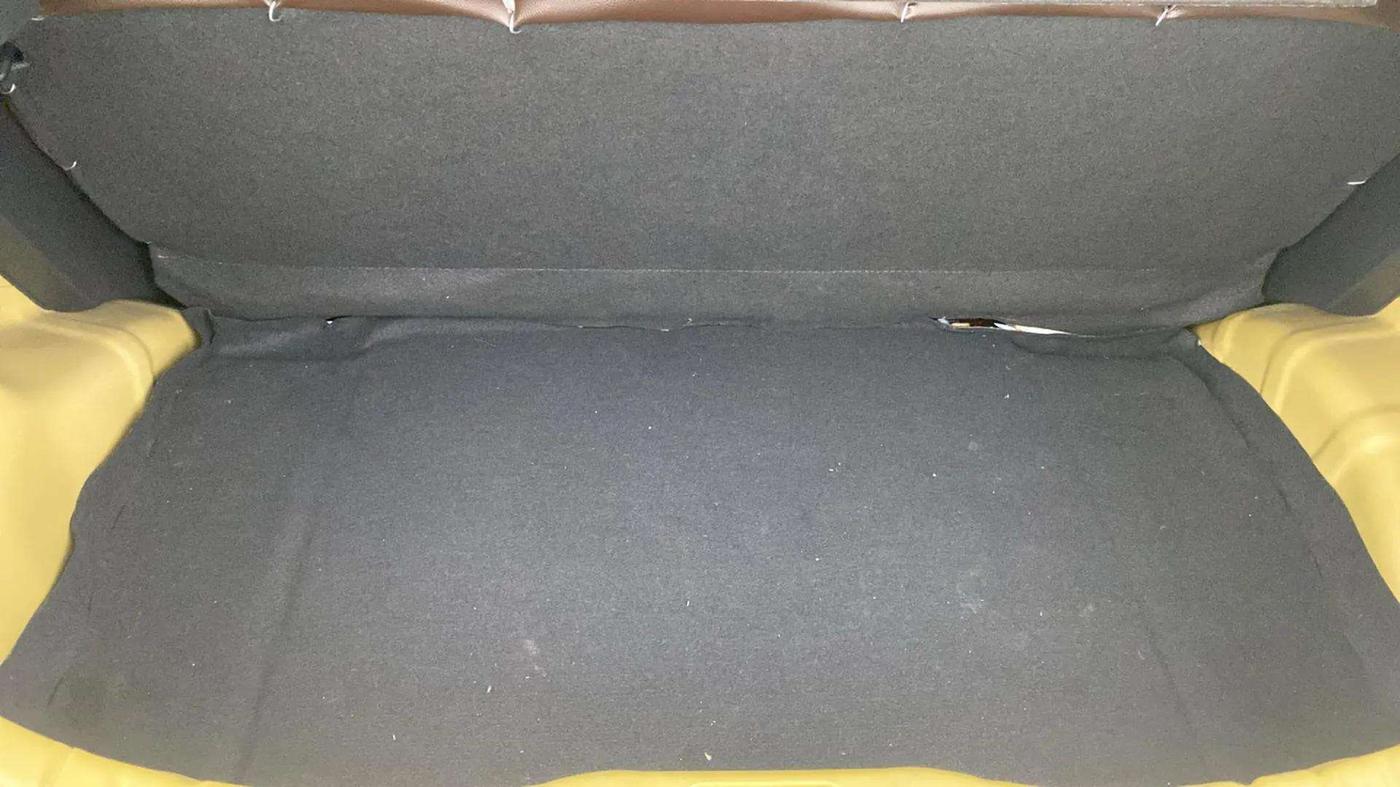 2014 Hyundai Eon SPORTZ, Petrol, Manual, 10,355 km, Boot Inside