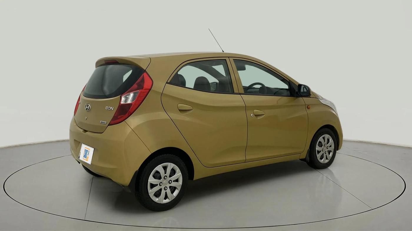 2014 Hyundai Eon SPORTZ, Petrol, Manual, 10,355 km, Right Back Diagonal