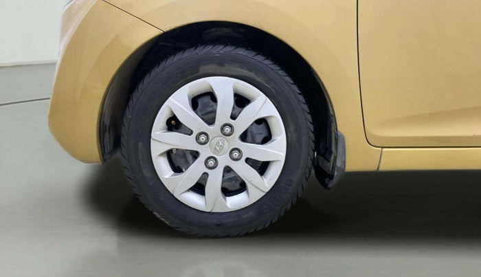 2014 Hyundai Eon SPORTZ, Petrol, Manual, 10,355 km, Left Front Wheel