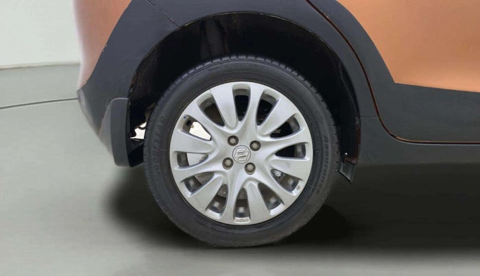 2017 Maruti Baleno ALPHA PETROL 1.2, Petrol, Manual, 63,466 km, Right Rear Wheel